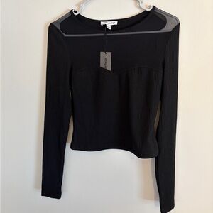 Cropped black longsleeve shirt